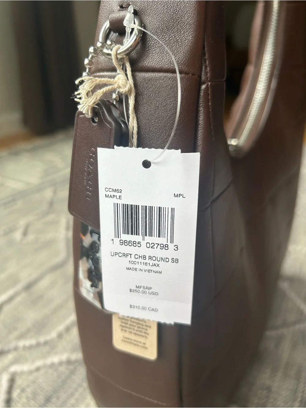 Coachtopia medium size